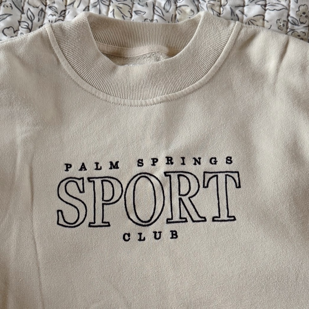 Abercrombie & Fitch Beige Crew Neck Sweater